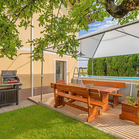 Daire House Dijana With Pool - Happy