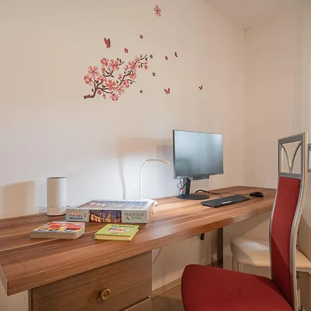 House Dijana With Pool - Happy *