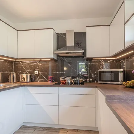 Daire House Dijana With Pool - Happy *