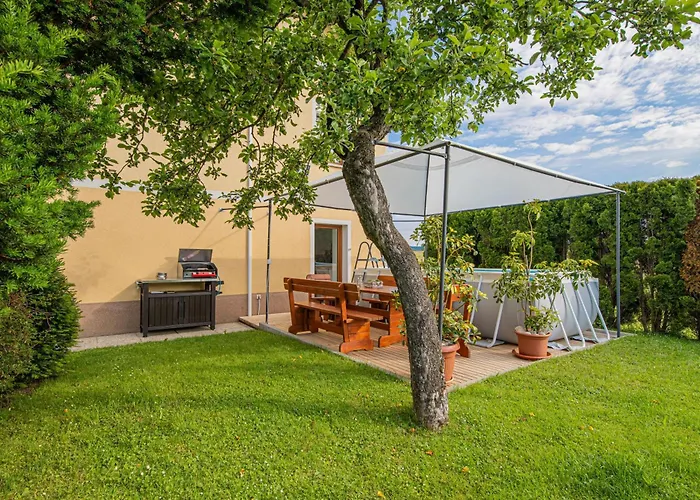 House Dijana With Pool - Happy Appartamento Nova Vas (Bloke)