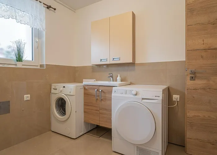 House Dijana With Pool - Happy * Nova Vas (Bloke)